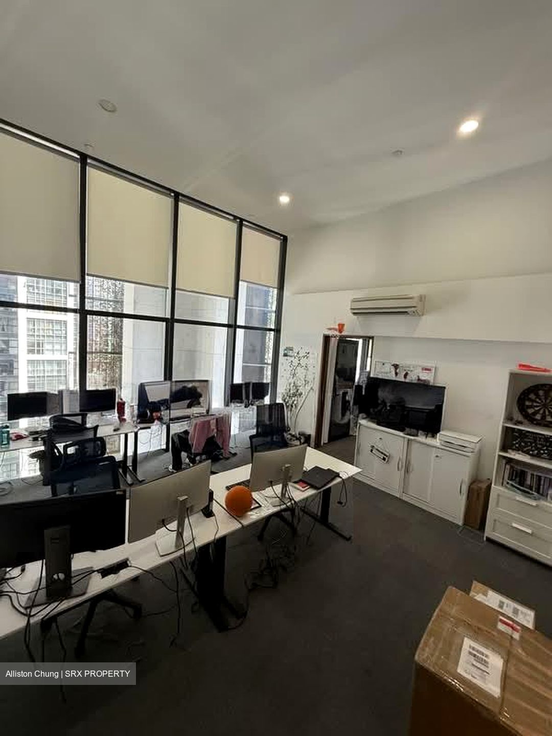 PS100 (D2), Office #557829201